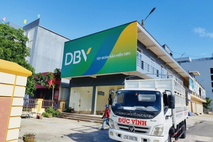 thi-cong-nhan-dien-hinh-anh-bao-hiem-hang-khong-dbv-van-phong-tai-duong-tran-quang-khai-tp-dong-hoi-tinh-quang-binh-cu